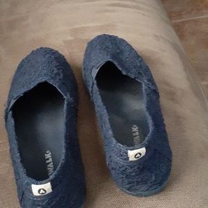 Blue lace slip on shoes